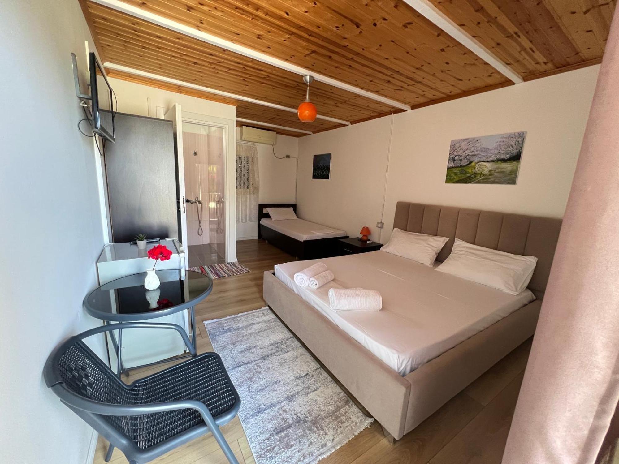 Nili Hotel Vlorë Eksteriør bilde