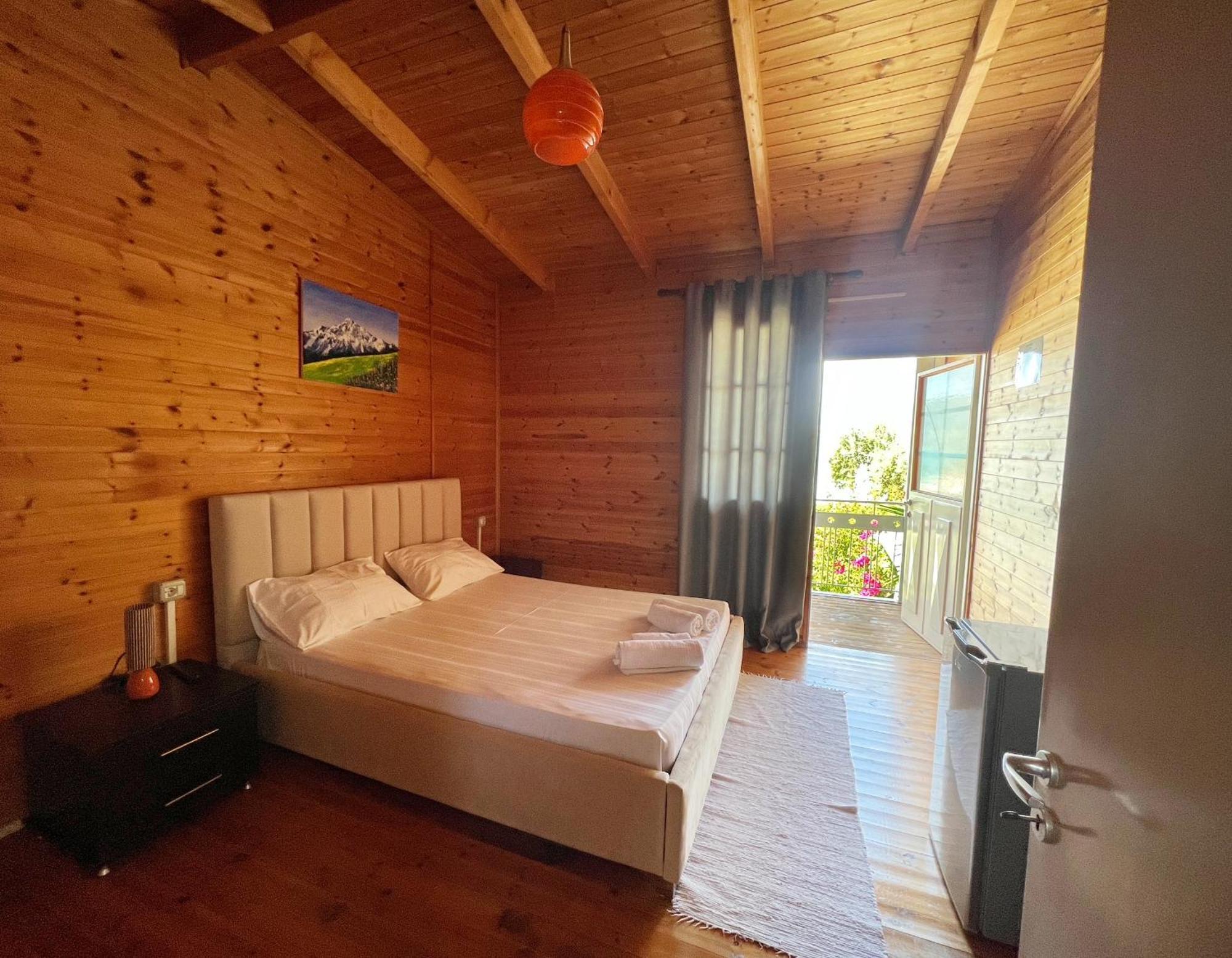 Nili Hotel Vlorë Eksteriør bilde